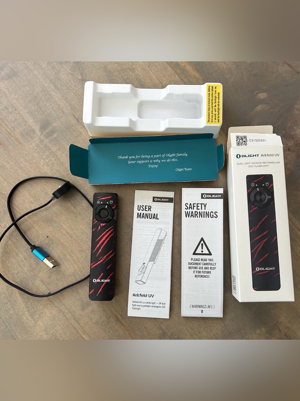 Olight Arkfeld UV